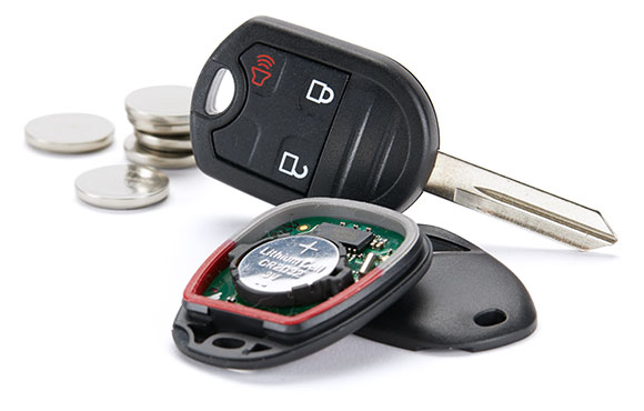 Can a car key fob be repaired?